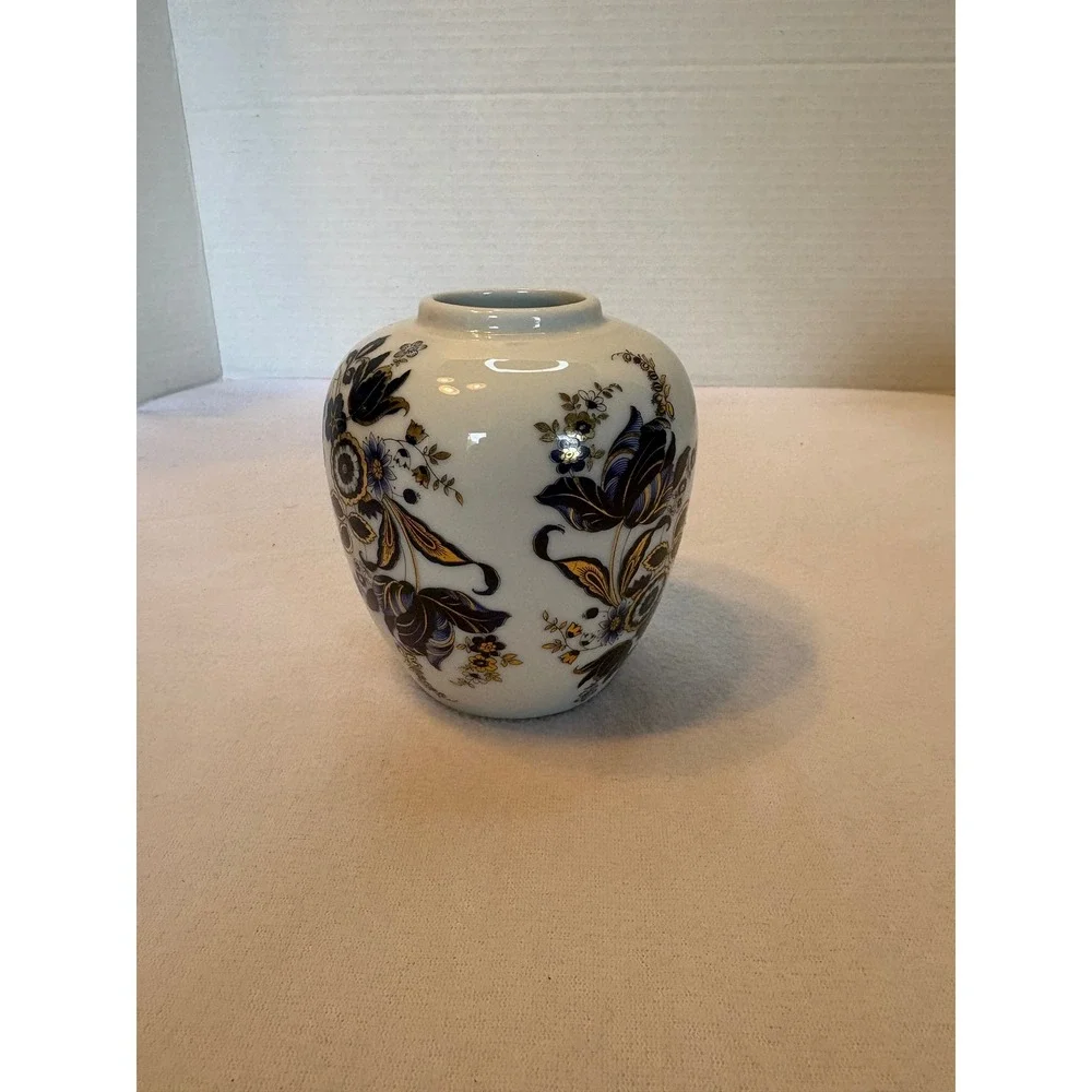 Zsolnay Hungary Porcelain Vase Cobalt Blue Gold Floral La‎ Belle Marre 1983 4.5